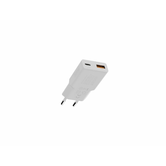 Xtorm Go2 Series SlimLine Wand-Ladegerät | 33W / 1x USB-C / 1x USB-A | weiß | XG2SL033 Xtorm Go2 Series SlimLine Wand-Ladegerät | 33W / 1x USB-C / 1x USB-A | weiß | XG2SL033