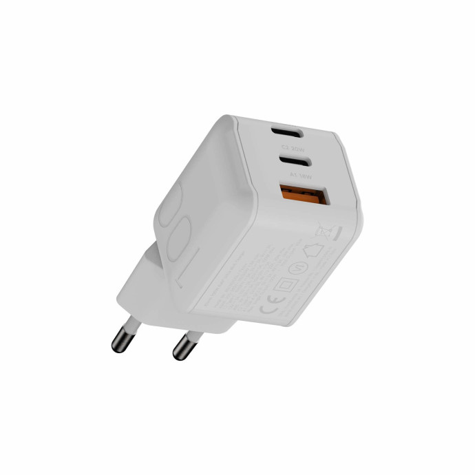 Xtorm NextGen GaN3 Ultra Wand-Ladegerät | 100W / PD / 2x USB-C / 1x USB-A | weiß | XECNG1000