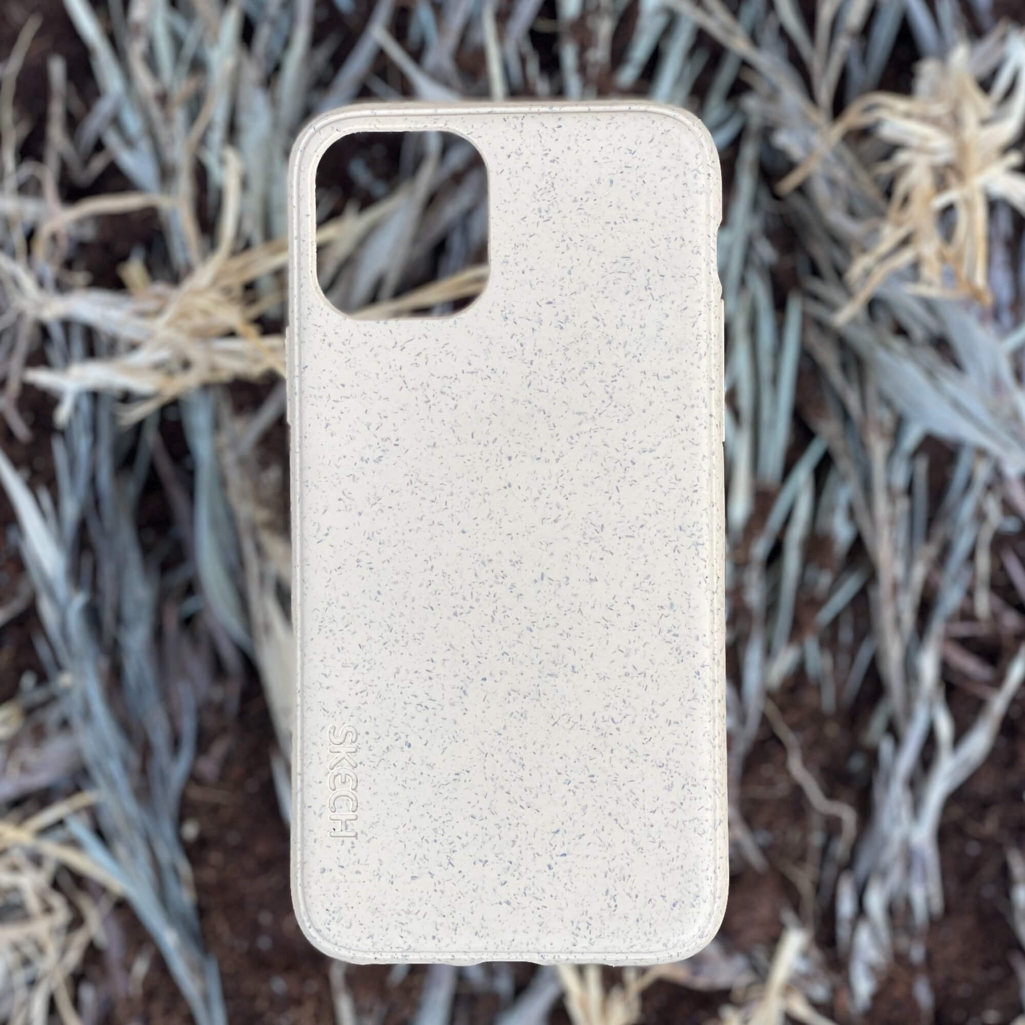 Skech BioCase | Apple iPhone 11 Pro Max | sand (brown) | SKIP-P19-BIO-SND -  Protection - iPhone 11 Pro Max - Apple - Smartphone